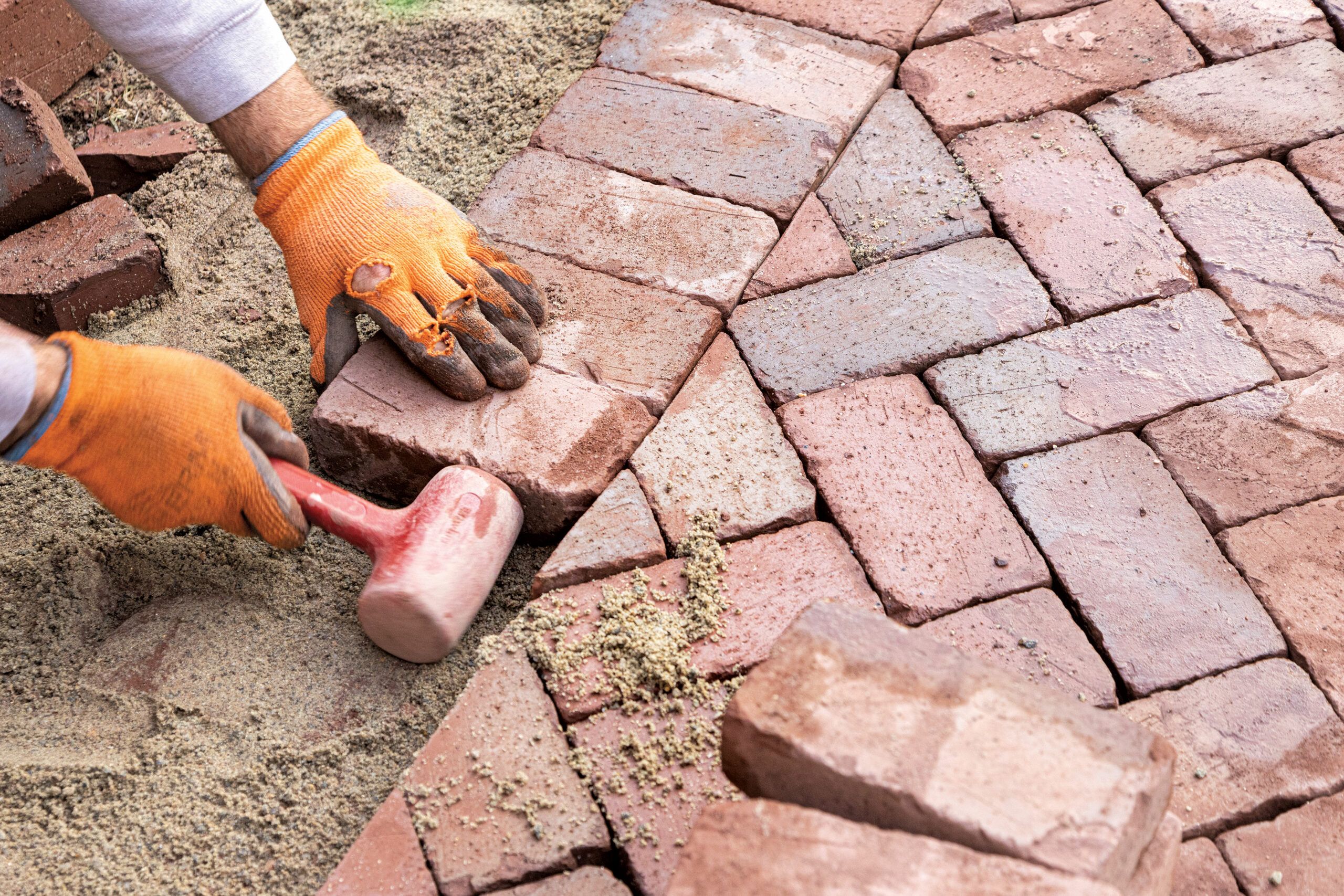 How to lay pavers: A step-by-step guide