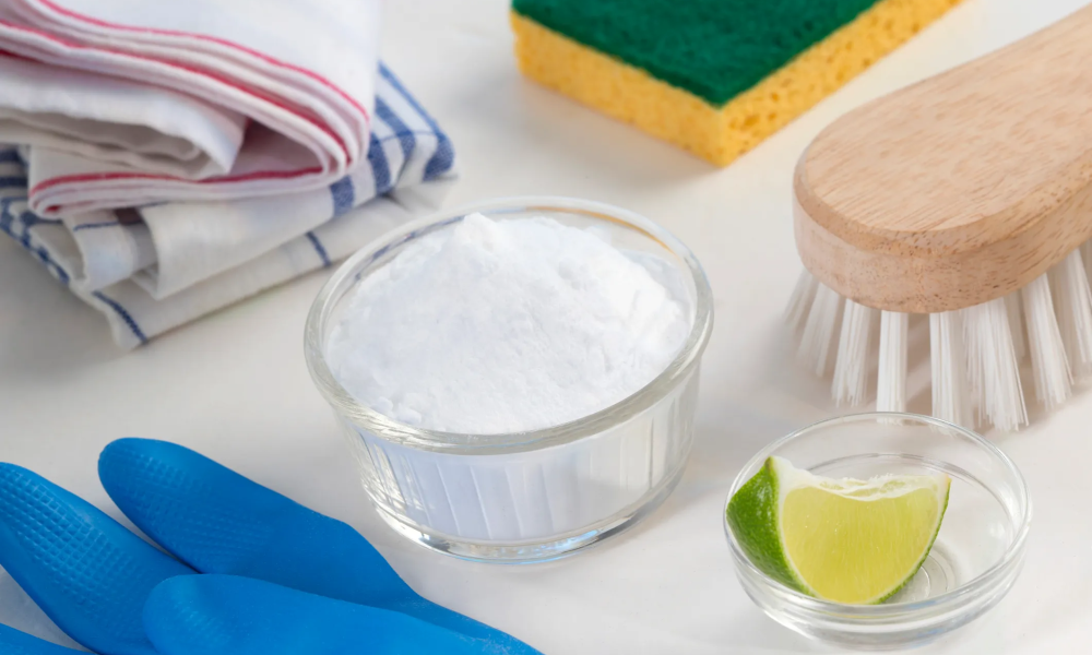 Can baking soda remove stains? A detailed guide