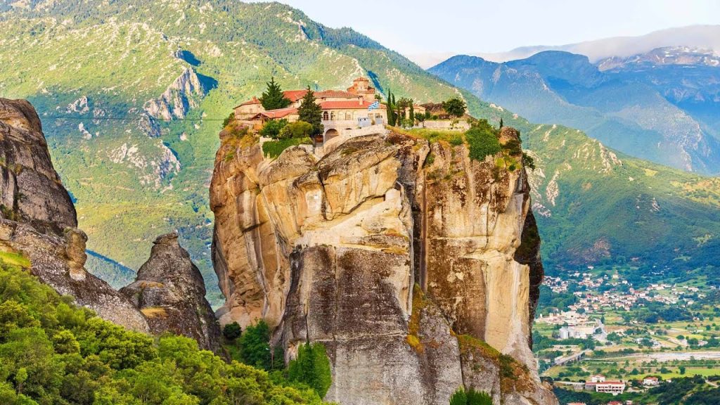 Day 3-4: Delphi and Meteora – Spiritual Greece