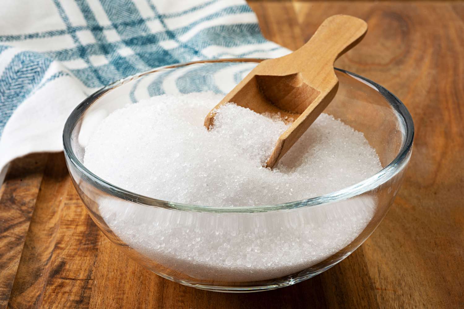 How to soften granulated sugar: Easy solutions for hard sugar