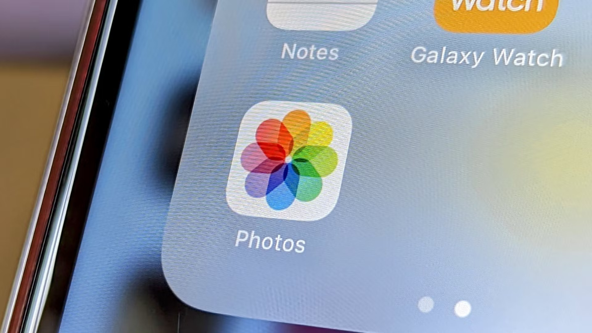 How can I retrieve pictures from a broken iPhone? Easy guide