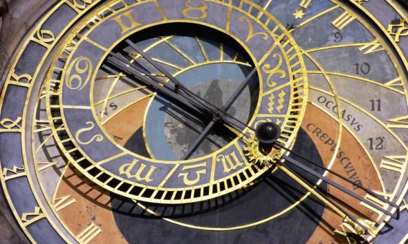 Maximize Productivity: Tips to Manage Screen Time