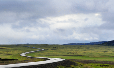 Top Tips for Staying Organized While Traveling for Work